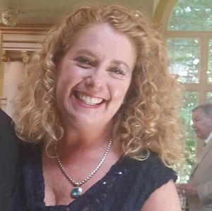 Meet your Posher, Maura faye